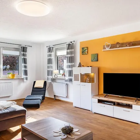 Am Wald * Hessisch Lichtenau