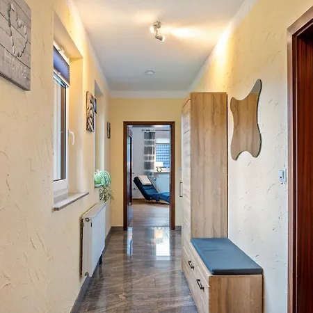 Am Wald Hessisch Lichtenau